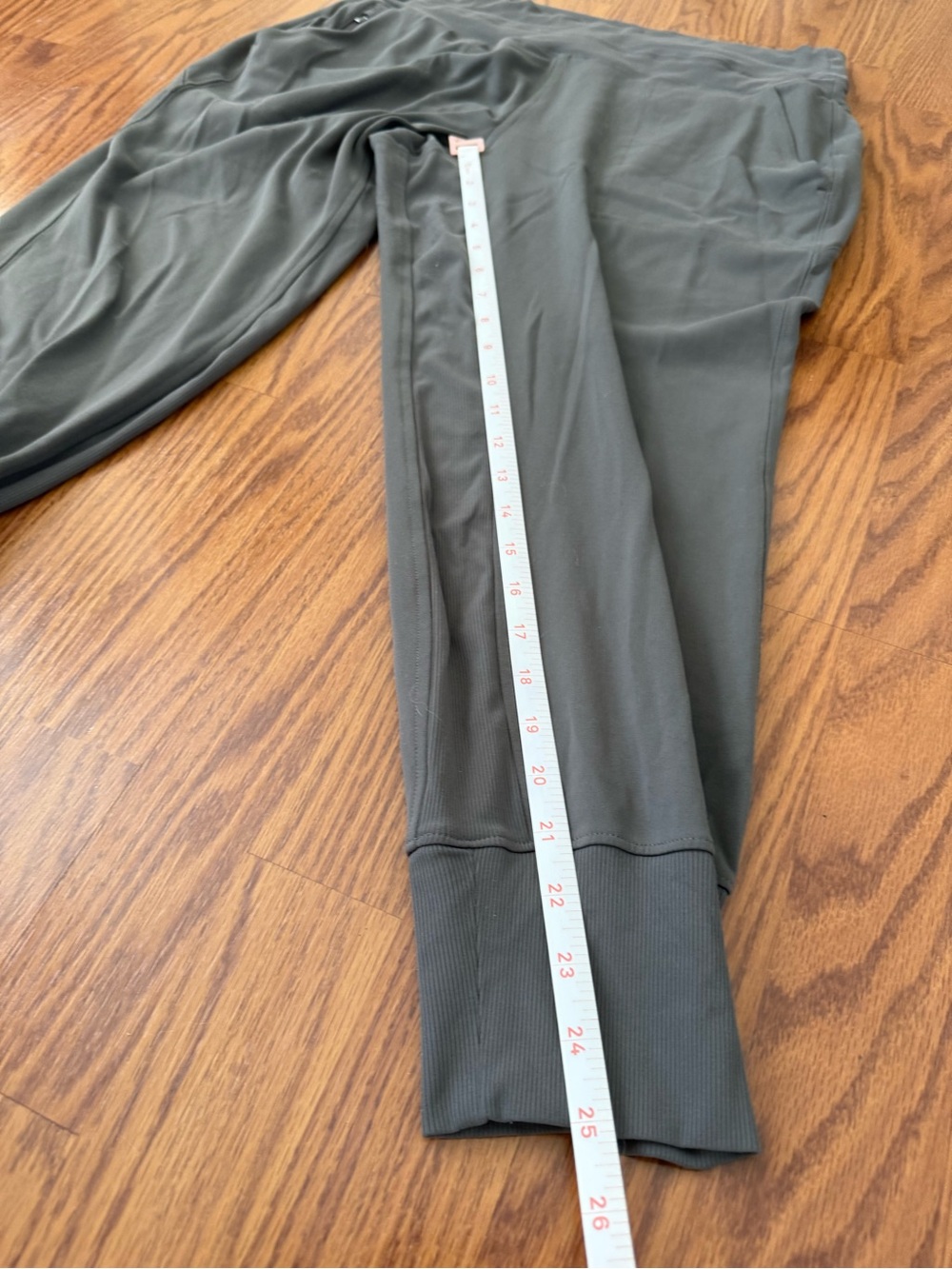 Athleta Women’s High Waist Venice Joggers in Gray Large Petite Zipper Pockets - Picture 13 of 16